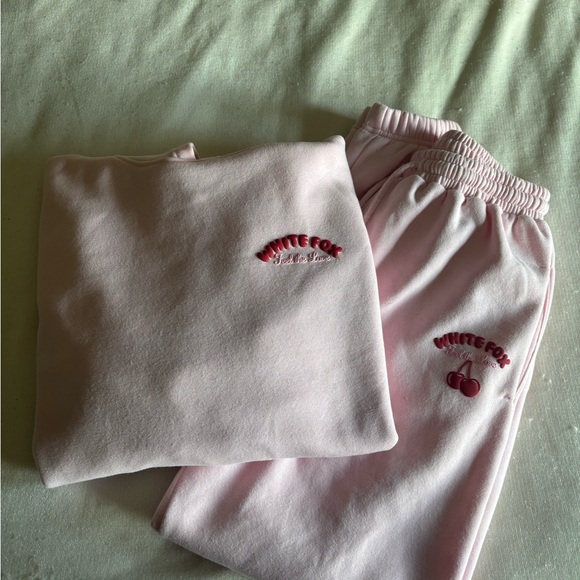 White Fox Pink Sweat set - Picture 1 of 7